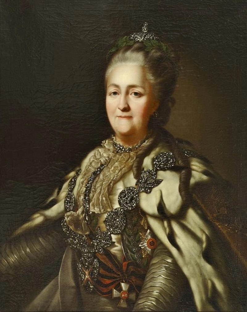 Ketanji Brown Jackson (1970–), Madeleine Albright (1937-2022), Anne Frank (1929–1945), Anita Garibaldi (1821–1849), Benazir Bhutto (1953–2007), Gertrude Ederle (1905–2003), Hedy Lamarr (1914–2000), Joan of Arc (1412–1431), Margaret Thatcher (1925–2013), Marie Curie (1867–1934), Mata Hari (1876–1917), Isabel, Princess Imperial of Brazil (1846–1921), Boadicea (?–c. 60 or 61 CE), Florence Nightingale (1820–1910), Josephine Baker (1906–1975), Clara Barton (1821–1912), Marilyn Monroe (1926–1962), Rosa Parks (1913–2005), Mary Shelley (1797–1851), Emmeline Pankhurst (1858–1928), Bessie Coleman (1892–1926), Eleanor Roosevelt (1884–1962), Ella Fitzgerald (1917–1996), Indira Ghandi (1917–1984), Audrey Hepburn (1929–1993), Coretta Scott King (1927–2006), Helen Keller (1880–1968), Virginia Woolf (1882–1941), Anna Freud (1895–1982), Hattie McDaniel (1895–1952), Catherine the Great (1729–1796), Jane Addams (1860–1935), Shirley Temple (1928–2014), Dorothea Lange (1895–1965), Jane Austen (1775–1817), Queen Victoria (1819–1901), Billie Holiday (1915–1959), Emily Dickinson (1830–1886), Coco Chanel (1883–1971), Babe Didrikson Zaharias (1911–1956), Betty Friedan (1921–2006), Wangari Maathai (1940–2011), Elizabeth I (1533–1603), Wilma Rudolph (1940–1994), Katharine Hepburn (1907–2003), Estée Lauder (1908–2004), Harriet Beecher Stowe (1811–1896), Madam C. J. Walker (1867–1919), Aretha Franklin (1942–2018)