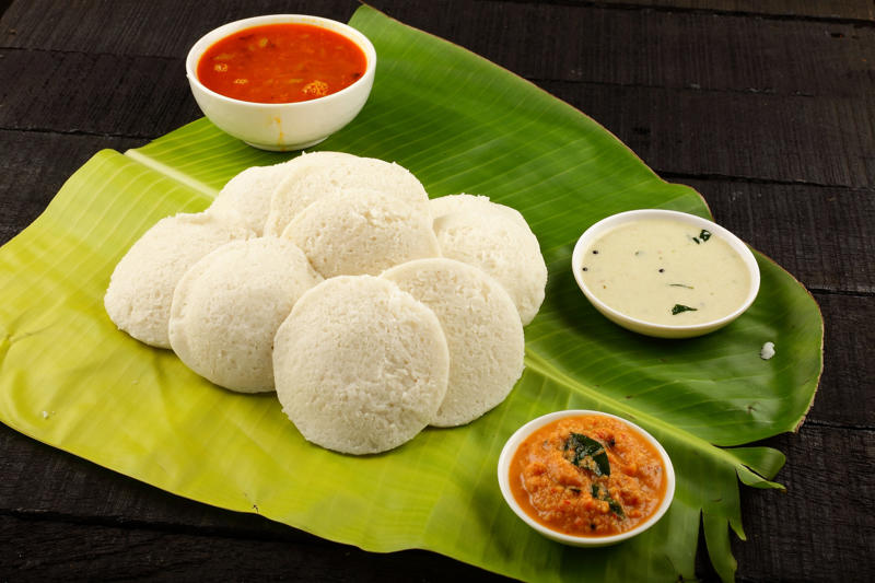 14. Sri Lanka – Veggie suggestion: idlis 20. Finland – Veggie suggestion: kesäkeitto,, 18. Canada – Veggie suggestion: beluga lentil burger, 17. Australia – Veggie suggestion: roasted pumpkin, 16. Indonesia – Veggie suggestion: jackfruit tacos, 14. Sri Lanka – Veggie suggestion: idlis, 12. Liberia – Veggie suggestion: jollof rice, 11. India – Veggie suggestion: palak paneer, 10. Botswana – Veggie suggestion: chakalaka, 9. United Kingdom – Veggie suggestion: halloumi cheese, 8. Solomon Islands – Veggie suggestion: cassava, 6. Singapore – Veggie suggestion: Nyonya-style spring rolls, 4. São Tomé and Príncipe – Veggie suggestion: canjica, 2. Thailand – Veggie suggestion: stir-fried tofu