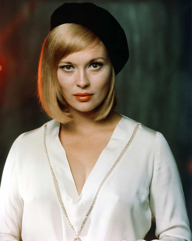 'Bonnie and Clyde' (1967) 'Risky Business' (1983), 'Flashdance' (1983), 'Clueless' (1995), 'Almost Famous' (2000), 'Bonnie and Clyde' (1967), 'Breakfast at Tiffany's' (1961), 'Miami Vice' (1984–1989), 'Fast Times at Ridgemont High' (1982), 'Urban Cowboy' (1980), 'SATC' (1998–2004), 'Annie Hall' (1977), 'It Happened One Night' (1934)