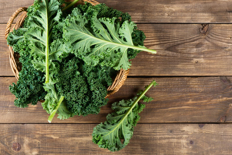 Kale Grapefruit, Strawberry, Boysenberry, Cauliflower, Brussels sprouts, Broccoli, Collard greens