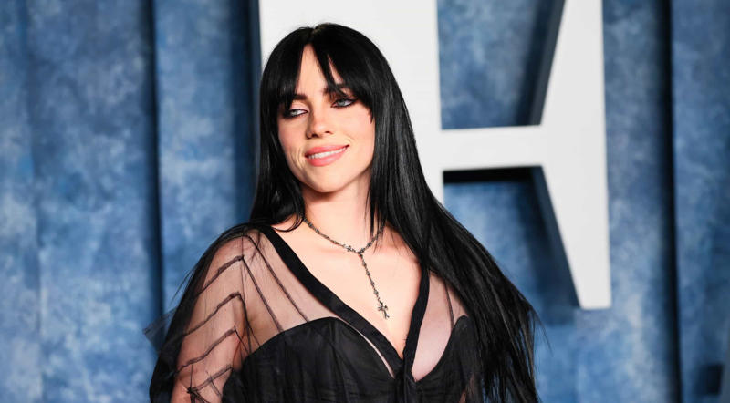 Kate Hudson, Kendall Jenner, Hugh Grant, Macaulay Culkin, Kiefer Sutherland, Joseph Fiennes, Billie Eilish, Uma Thurman, Quincy Jones, Fred Trump, Elton John, Rain Phoenix, Paul Giamatti