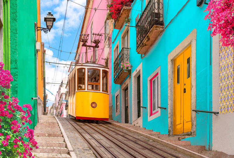 12. Lisbon, Portugal 30. Vienna, Austria, 28. Chiang Mai, Thailand, 26. Rio de Janeiro, Brazil, 24. Dubai, UAE, 22. Madrid, Spain, 20. Medellín, Colombia, 16. Amsterdam, Netherlands, 14. Hong Kong, China, 12. Lisbon, Portugal, 10. Copenhagen, Denmark, 8. Porto, Portugal, 6. New Orleans, US, 4. Melbourne, Australia, 2. Bangkok, Thailand