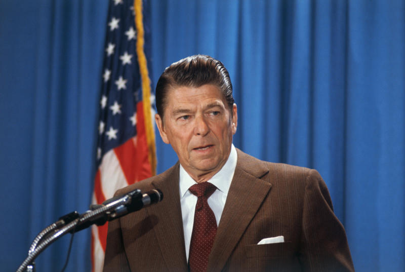 Ronald Reagan (1911–2004) James K. Polk (1795–1849), Abraham Lincoln (1809–1865), William McKinley (1843–1901), Franklin D. Roosevelt (1882–1945), Harry S. Truman (1884–1972), Dwight D. Eisenhower (1890–1969), John F. Kennedy (1917–1963), Lyndon B. Johnson (1908–1973), Richard Nixon (1913–1994), Ronald Reagan (1911–2004), George H.W. Bush (1924–2018), Bill Clinton (1946-), George W. Bush (1946-), Barack Obama (1961-), Donald Trump (1946-)