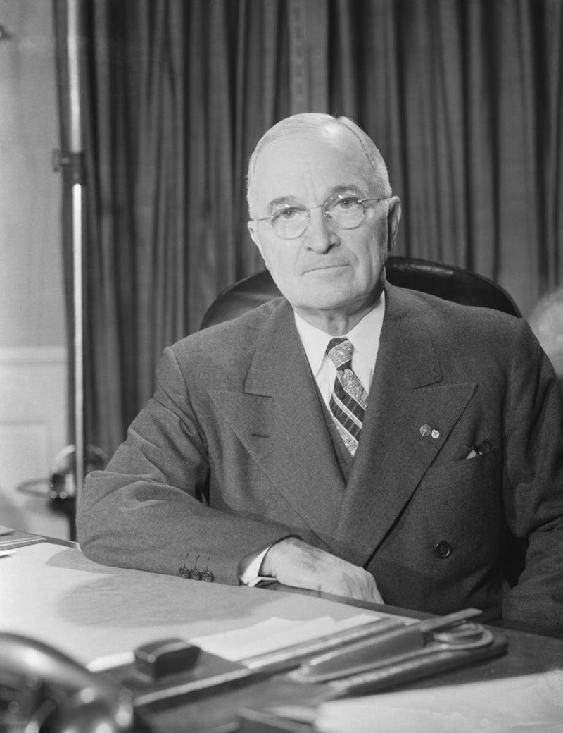 Harry S. Truman (1884–1972) James K. Polk (1795–1849), Abraham Lincoln (1809–1865), William McKinley (1843–1901), Franklin D. Roosevelt (1882–1945), Harry S. Truman (1884–1972), Dwight D. Eisenhower (1890–1969), John F. Kennedy (1917–1963), Lyndon B. Johnson (1908–1973), Richard Nixon (1913–1994), Ronald Reagan (1911–2004), George H.W. Bush (1924–2018), Bill Clinton (1946-), George W. Bush (1946-), Barack Obama (1961-), Donald Trump (1946-)