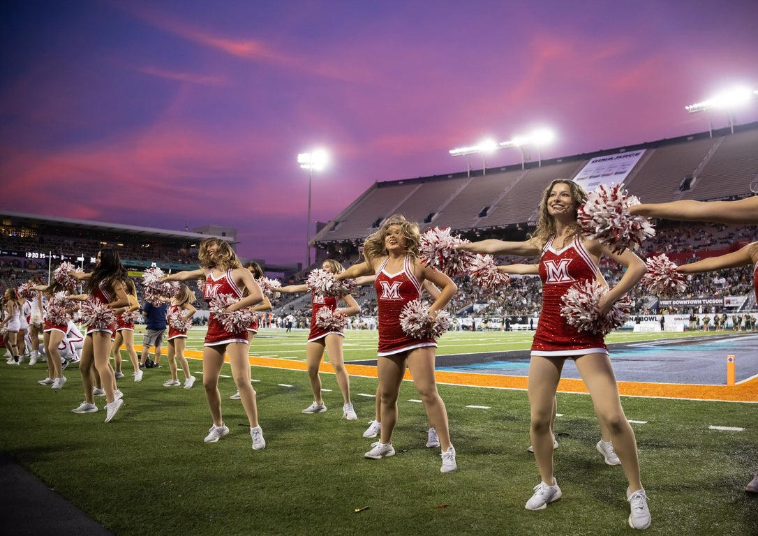 Fantastic cheerleader photos from the 2024 college football season