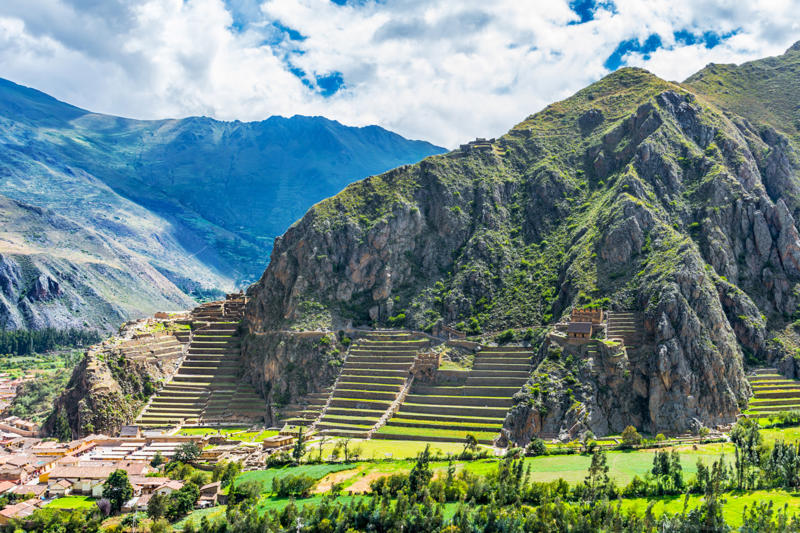 Ollantaytambo, Peru Thebes, Egypt, Ephesus, Turkey, Hampi, India, Pompeii, Italy, Chichen Itza, Mexico, Herculaneum, Italy, Ollantaytambo, Peru, Abu Simbel, Egypt, Jerash, Jordan, Aksum, Ethiopia, Varanasi, India, Mohenjo Daro, Pakistan, Petra, Jordan, Leptis Magna, Libya