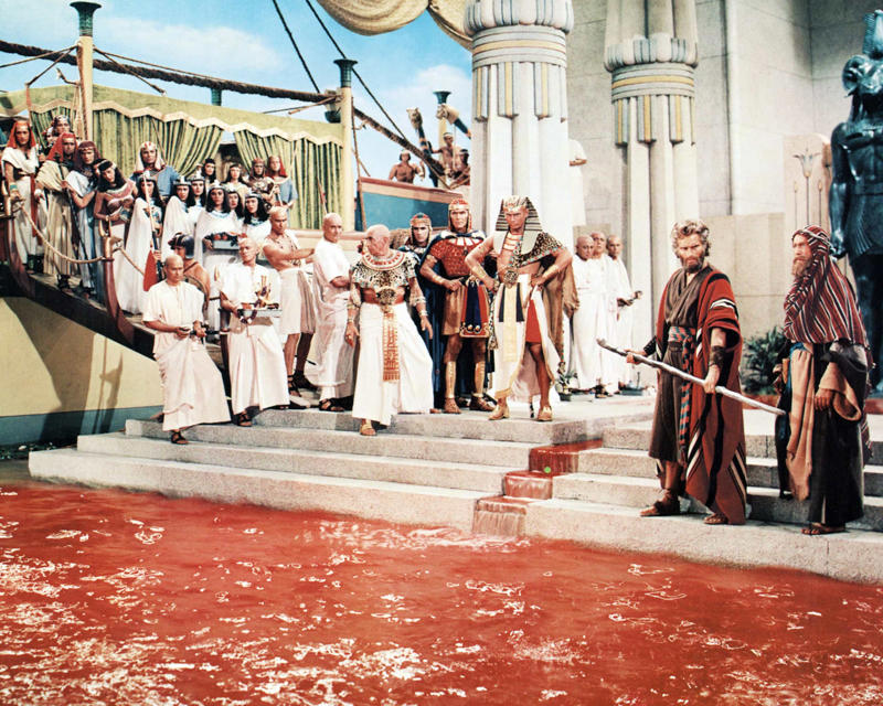 'The Ten Commandments' (1956) 'Cleopatra' (1963), 'The Irishman' (2019), 'Magnolia' (1999), 'War and Peace' (1956), 'Apocalypse Now' (1979), 'The Lord of the Rings: The Return of the King' (2003), 'Spartacus' (1960), 'Schindler's List' (1993), 'The Wolf of Wall Street' (2013), 'Hamlet' (1996), 'JFK' (1991), 'Malcolm X' (1992), 'The Ten Commandments' (1956), 'The Right Stuff' (1983), 'Heaven's Gate' (1980)