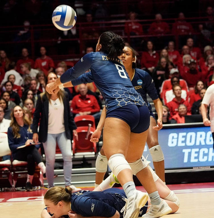 2024 NCAA Women's Volleyball: Stunning close-up photography