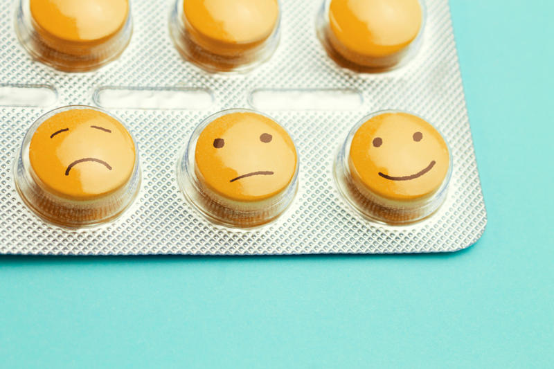 Antidepressants Blood pressure medications, Antidepressants, Blood thinners, Benzodiazepines, Gabapentin, Eye drops for glaucoma, Corticosteroids, Muscle relaxants, Proton pump inhibitors