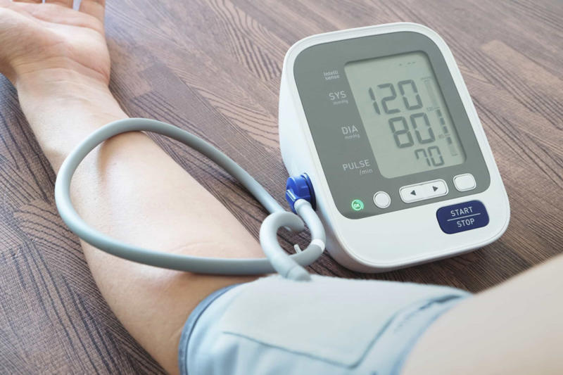 Blood pressure medications Blood pressure medications, Antidepressants, Blood thinners, Benzodiazepines, Gabapentin, Eye drops for glaucoma, Corticosteroids, Muscle relaxants, Proton pump inhibitors