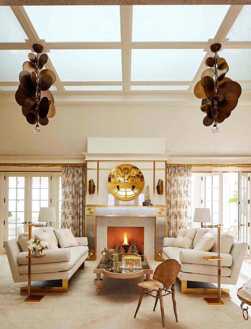 Conversation-Starting Curves , Traditional Trims and Welts, Classic Silhouettes , Sumptuous Upholstery, Bold, Graphic Pattern, Warm Earth Tones, Jewel-Like Hardware