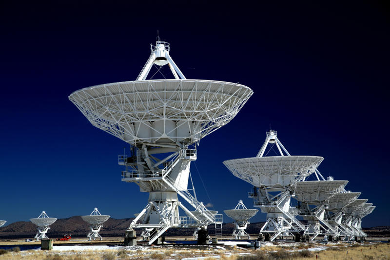 Karl G. Jansky Very Large Array, USA La Silla Observatory, Chile, Kitt Peak National Observatory, USA, Mauna Kea Observatories, USA, Australian Astronomical Observatory, Australia, Roque de los Muchachos Observatory, Spain, South African Astronomical Observatory, South Africa, Arecibo Observatory, Puerto Rico, Indian Astronomical Observatory, India, Royal Observatory, Scotland, Griffith Observatory, USA, Karl G. Jansky Very Large Array, USA, Atacama Large Millimeter Array, Chile, South Pole Telescope, Antarctica, Very Large Telescope, Chile, Sydney Observatory, Australia, Yerkes Observatory, USA