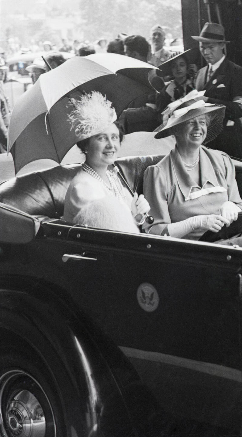 It isn't just presidents that get the motorcade treatment. President Taft was a major influence., Woodrow Wilson continued the tradition., Warren Harding picked up the motorcade tradition., FDR modified his car., It isn't just presidents that get the motorcade treatment., Truman favored Lincolns., Eisenhower continued in Truman's footsteps., In 1963, tragedy shook the nation., It didn't put an end to motorcades., Presidential cars are armored., The Air Force transports the cars., Motorcades always made for good photo ops., Reagan was the last president to use the 1972 Continental., Clinton favored the Fleetwood., In the new millennium, presidential cars became truly unique.