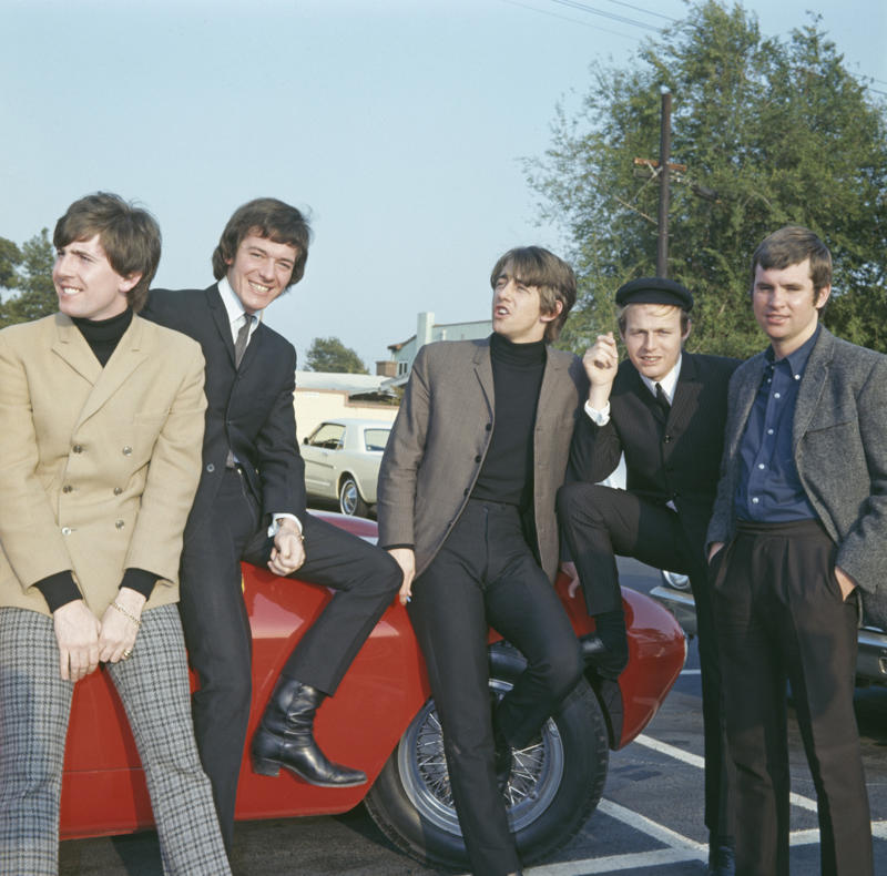 'Long Cool Woman in a Black Dress' 'Somebody That I Used to Know', 'Brown Eyed Girl', 'Music Sounds Better with You', 'Born to Be Alive', 'Lush Life', 'Long Cool Woman in a Black Dress', 'Stuck in the Middle with You', 'A Girl Like You', 'Carry On Wayward Son', 'Chandelier', 'Tubthumping', 'Eye of the Tiger', 'Stacy’s Mom'