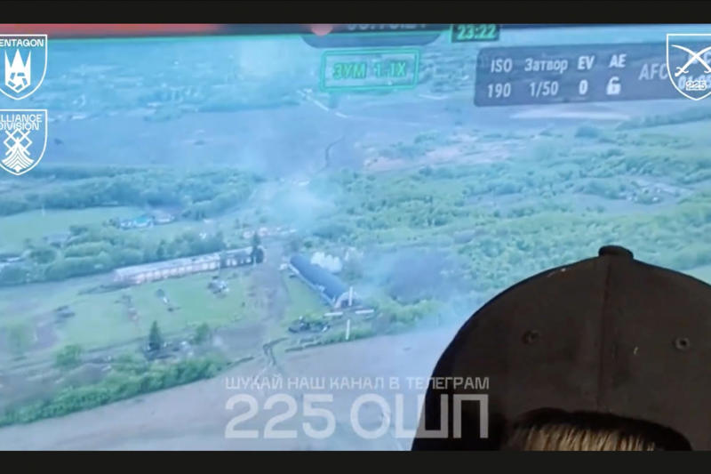Operators tracked the tank back to its base, What the video footage revealed, A game of cat and mouse on the front, The tank brought the drone back to its parking lot, Five Russian vehicles were in the area, Ukrainian operators decided to attack, The sequence of the attack wasn’t clear, A drone flew into the warehouse, Viewing the attack from the outside, Another drone finished off the tank