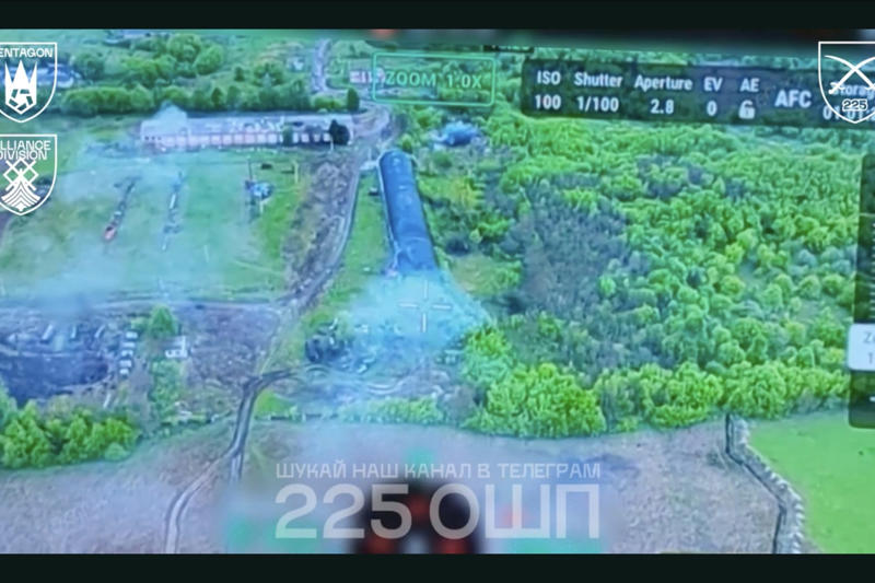 Operators tracked the tank back to its base, What the video footage revealed, A game of cat and mouse on the front, The tank brought the drone back to its parking lot, Five Russian vehicles were in the area, Ukrainian operators decided to attack, The sequence of the attack wasn’t clear, A drone flew into the warehouse, Viewing the attack from the outside, Another drone finished off the tank