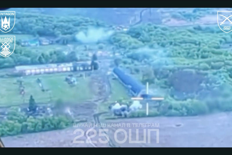 Operators tracked the tank back to its base, What the video footage revealed, A game of cat and mouse on the front, The tank brought the drone back to its parking lot, Five Russian vehicles were in the area, Ukrainian operators decided to attack, The sequence of the attack wasn’t clear, A drone flew into the warehouse, Viewing the attack from the outside, Another drone finished off the tank