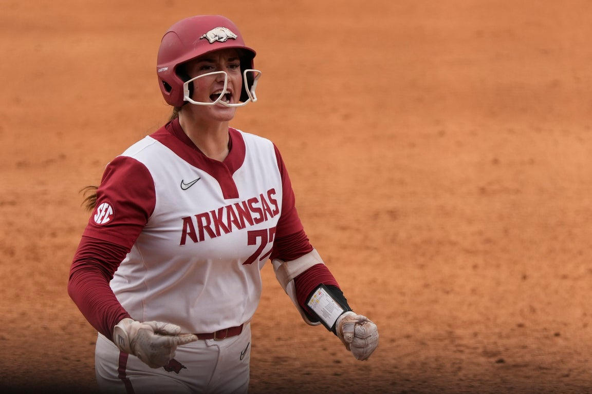 Incredible photos illustrate the passion of NCAA softball in 2025
