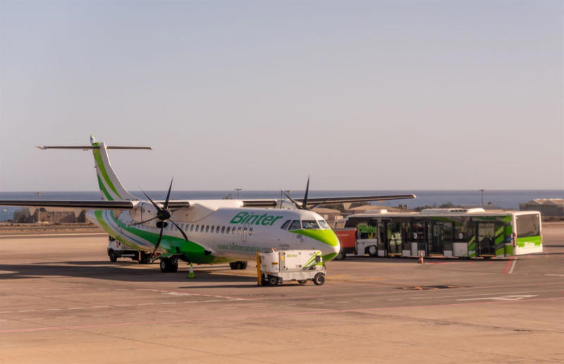 7. Gran Canaria Airport, Gran Canaria, Spain 19. Marrakesh Menara Airport, Morocco, 18. Milan Bergamo Airport, Italy, 17. Leonardo da Vinci International Airport, Italy, 14. Humberto Delgado Airport, Portugal, 13. Sir Seewoosagur Ramgoolam International Airport, Mauritius, 12. Francisco Sá Carneiro Airport, Portugal, 11. Bari Karol Wojtyła Airport, Italy, 10. Auckland Airport, New Zealand, 9. Milan Malpensa Airport, Italy, 8. Málaga-Costa del Sol Airport, Spain, 7. Gran Canaria Airport, Gran Canaria, Spain, 6. Athens International Airport, Greece, 5. Fuerteventura Airport, Fuerteventura, Spain, 4. César Manrique-Lanzarote Airport, Lanzarote, Spain, 3. Cristiano Ronaldo International Airport, Madeira, Portugal, 2. Queenstown International Airport, New Zealand