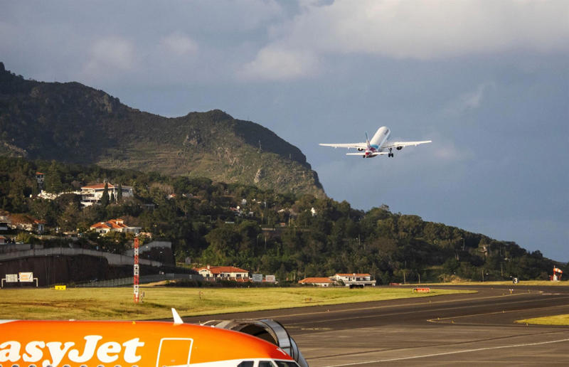 3. Cristiano Ronaldo International Airport, Madeira, Portugal 19. Marrakesh Menara Airport, Morocco, 18. Milan Bergamo Airport, Italy, 17. Leonardo da Vinci International Airport, Italy, 14. Humberto Delgado Airport, Portugal, 13. Sir Seewoosagur Ramgoolam International Airport, Mauritius, 12. Francisco Sá Carneiro Airport, Portugal, 11. Bari Karol Wojtyła Airport, Italy, 10. Auckland Airport, New Zealand, 9. Milan Malpensa Airport, Italy, 8. Málaga-Costa del Sol Airport, Spain, 7. Gran Canaria Airport, Gran Canaria, Spain, 6. Athens International Airport, Greece, 5. Fuerteventura Airport, Fuerteventura, Spain, 4. César Manrique-Lanzarote Airport, Lanzarote, Spain, 3. Cristiano Ronaldo International Airport, Madeira, Portugal, 2. Queenstown International Airport, New Zealand