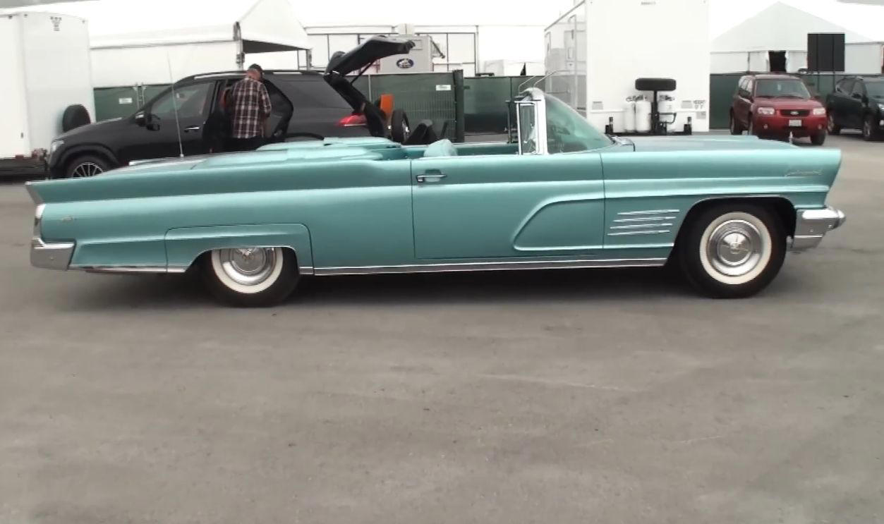 A Collection Fit For A King, 1954 Cadillac Fleetwood Sixty Special, 1955 Cadillac Fleetwood 75 Limousine, 1956 Harley-Davidson Model 165 ST, 1956 Lincoln Premiere, 1956 Lincoln Continental Mark II, 1956 Cadillac Eldorado Biarritz, 1956 Messerschmitt KR200, 1956 Ford Thunderbird, 1957 BMW 507, 1958 Lincoln Continental Mark III, 1960 Rolls-Royce Silver Cloud, 1960 Cadillac Series 75 Fleetwood Limousine, 1960 Willys DJ-3A Surrey Jeep, 1960 MG MGA 1600 MKI, 1962 Lincoln Continental, 1963 Rolls-Royce Phantom V, 1963 Buick Riviera, 1965 Honda Dream Touring 300 Motorcycle, 1966 Harley-Davidson Shovelhead FLH Chopper, 1967 Lincoln Executive Limousine, 1968 Cadillac Eldorado, 1969 Six-Door Mercedes-Benz 600 Limousine, 1969 Four-Door Mercedes-Benz 600 Limousine, 1969 Mercedes-Benz 280 SL Pagoda Roadster, 1971 De Tomaso Pantera, 1971 Stutz Blackhawk I, 1973 Stutz Blackhawk III, 1974 Cadillac DeVille Station Wagon, 1974 International Scout, 1974 Rupp Centaur Three-Wheeler Motorcycle, 1975 Ferrari Dino 308 GT4, 1975 Lincoln Mark V, 1977 Cadillac Seville, 1948 Chevrolet Fleetmaster Panel Wagon