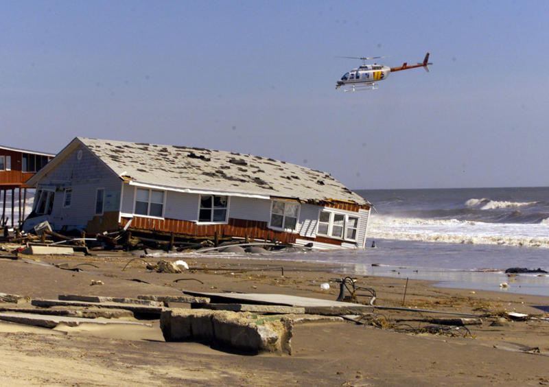 Hurricane Floyd September 11 attacks, 1906 San Francisco earthquake, Portuguese colonial war, Hurricane Floyd, Eruption of Mount Vesuvius in 79 CE, The Great Famine (1845-1852), World War II evacuation of women and children in Germany, 1979 Mississauga train derailment, Operation Solomon, Grand Forks flooding, 2002 European floods, 2016 Fort McMurray wildfire, Hurricane Rita, 2021 Kabul airlift, Hurricane Gustav, Hurricane Irene, Typhoon Hagupit, Kincade Fire in 2019
