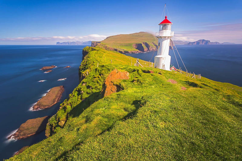 No mountains: Denmark No river, No river: Kuwait, No river: Oman, No river: Saudi Arabia, No forest: San Marino, No forest: Oman, No Olympic medal, No Olympic medal: Madagascar, No Olympic medal: Myanmar, No farms, No farms: Monaco, No airport, No airport: Monaco, No airport: Liechtenstein, No army: Mauritius, No army: Vanuatu, No army: Costa Rica, No army: Panama, No army: Iceland, No coastline, No coastline: Mali, No coastline: Niger, No coastline: Chad, No coastline: Mongolia, No coastline: Kazakhstan, No mountains, No mountains: Denmark, No mountains: Gambia, No mountains: Qatar, No mountains: Maldives, No UNESCO World Heritage sites, No UNESCO World Heritage sites: Liberia, No UNESCO World Heritage sites: Guyana, No UNESCO World Heritage sites: South Sudan, No UNESCO World Heritage sites: Somalia