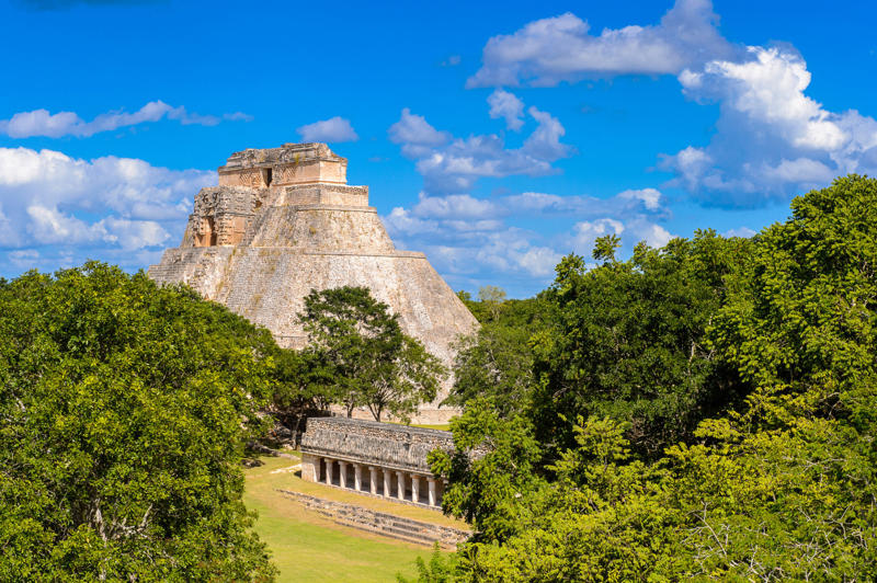 Chichen Itza, Mexico, Tulum, Mexico, Palenque, Mexico, Uxmal, Mexico, Becan, Mexico, Caracol, Belize, Tikal, Guatemala, Mayapan, Mexico, El Mirador, Guatemala, Quiriguá, Guatemala, Copán, Honduras, Yaxchilan, Mexico, Yaxha, Guatemala, Calakmul, Mexico, Tazumal, El Salvador