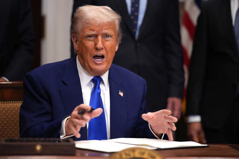 New polling revealed a big problem Not a safe destination, Travel by vehicle fell by 32.5% in April, Air travel also saw another big decline, US travel to Canada also fell, Trump is likely to blame, A major problem for Americans, How declining travel could hurt, Canadians don’t feel safe in the US, New poll reveals concerning issues, Discovering two very sad problems, Most Canadians said the US wasn't safe, Even more thought the US wasn't welcoming anymore, The opposite opinion was in the minority, The problems concerning Canadians, There will be ramifications for America, A problem Carney needed to address, Economic ramifications will hurt, Other worrying data on travel statistics, Fewer cars are crossing the border in March, The worst month since Covid restrictions