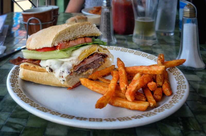 Chivito, Uruguay Fish and chips, England, Tequeños, Venezuela, Spanish tortilla, Spain, Gyros, Greece, Spring rolls, China, Falafel, Egypt, Cordon bleu, Switzerland, Chivito, Uruguay, Samosa, India, Boxty, Ireland, Pirozhki, Russia, Bobotie, South Africa, Tostones, Dominican Republic, Choripán, Argentina, Grilled sardines, Portugal, Rice and beans, Brazil
