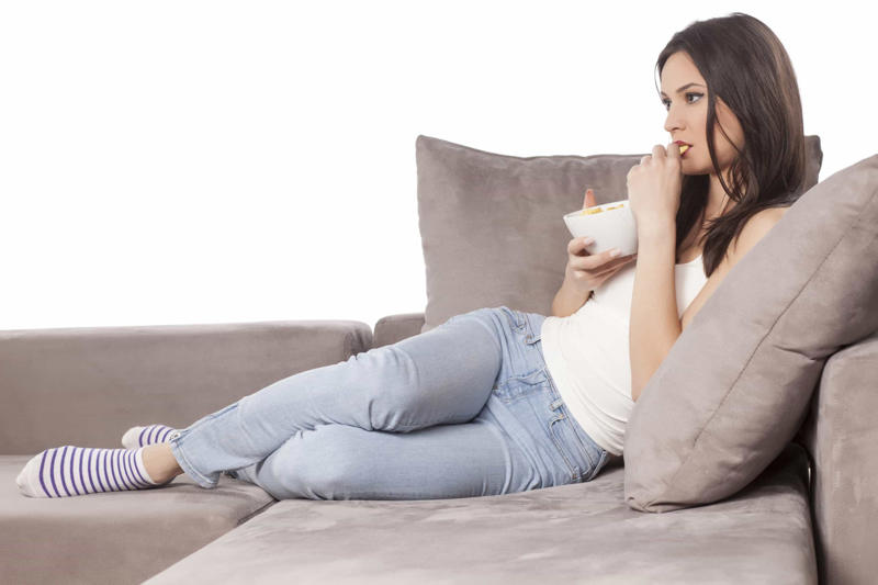 Don't lounge around Turn off devices, Use an app, Watch what you eat, Get someone else involved, Schedule workouts, Don't do too much at once, Let in natural light, Take a few minutes, Do something you love, Take your time, Don't do chores, Make breakfast, Don't lounge around, Reward yourself, Change your mindset, Keep it casual, Achievement