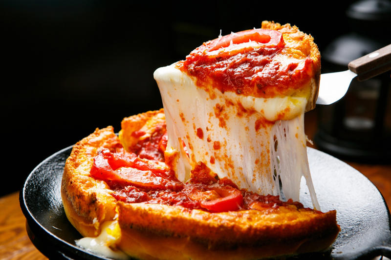 Bar/tavern pizza, California-style pizza, Chicago deep-dish pizza, Detroit-style pizza, New England Greek-style pizza, Grilled pizza, Neapolitan pizza, New Haven pizza, New York pizza, Pan pizza, St. Louis-style pizza, New Jersey tomato pie, Sushi pizza