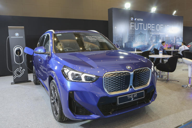 BMW