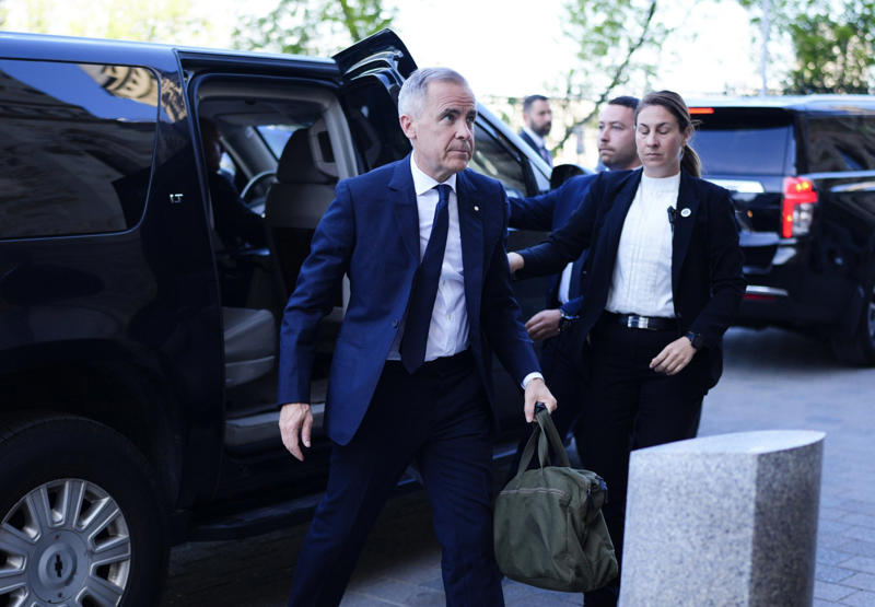 Sign up to Metro's politics newsletter, Alright Gov? , Vladimir Putin, Volodymyr Zelensky, Donald Trump, Keir Starmer, Friedrich Merz, Pedro Sánchez, Giorgia Meloni, Emmanuel Macron, Xi Jinping, Mark Carney