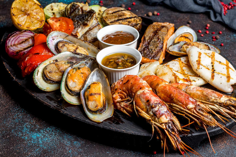 Grilled appetizer Peri-peri, Nasi goreng, Grilled appetizer, Shrimp toast, Vol-au-vent, Linguine, Sandwich, Shrimp cocktail, Bruschetta, Stir fry, Coconut curry, Garlic, chili, citrus, Schezwan