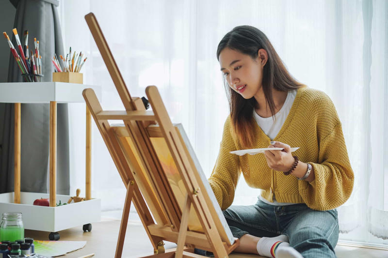 Don't force it Consider your budget, Consider your time, Consider your personality, Consider your tastes, Consider your childhood, Take it outside, Consider your skillset, Look for a challenge, List your interests, Choose a buddy, Find a community, Start slow, Be patient, Don't force it, Start today!