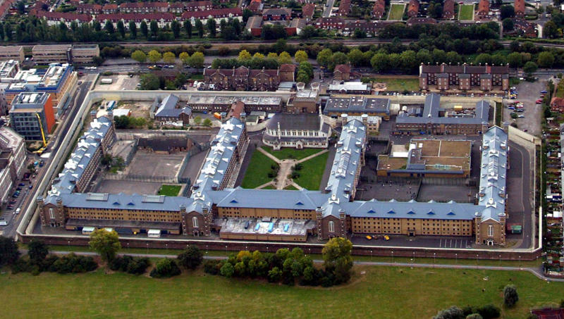 England and Wales 10. Burundi, 9. Guatemala, 8. Cote d'Ivoire, 6. Thailand, 4. Philippines, 3. Uganda, 2. Haiti, Other countries whose prisons are overcrowded, South Africa, England and Wales, Other countries whose prisons are not overcrowded, Netherlands