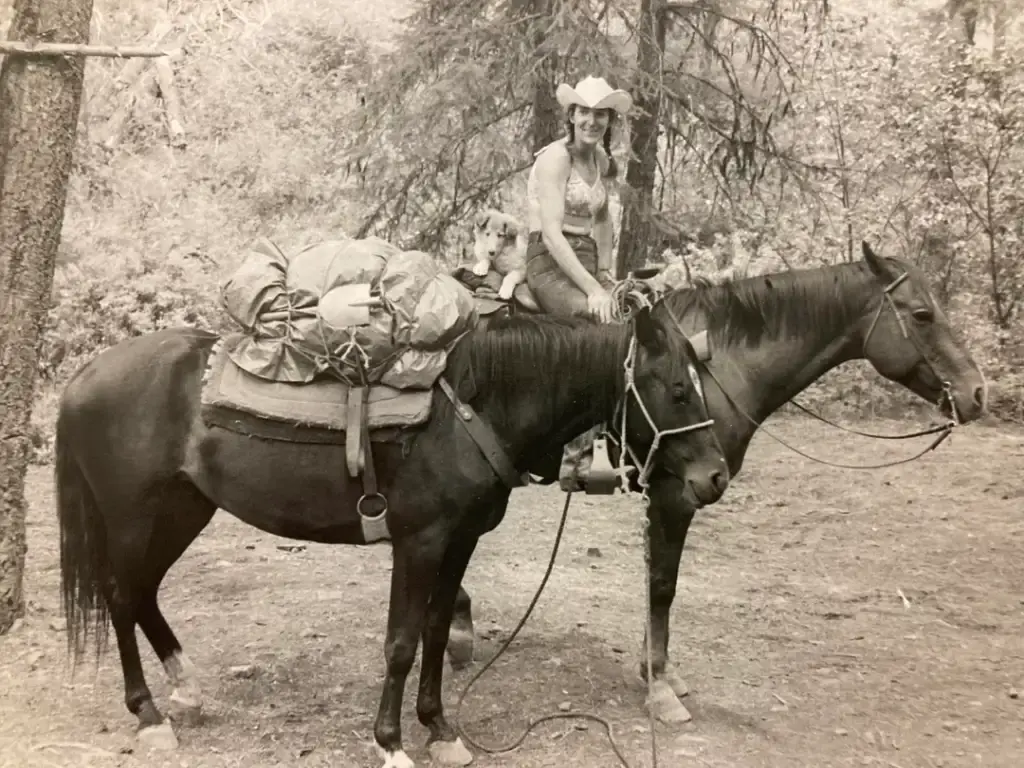 21. Is it a road trip if it's on a horse? 1. They broke down in the middle of the desert, 1960s, 2. Taking a family trip to the Continental Divide, late '70s, 3. A late '70s road trip to Pennsylvania, 4. Flat tires are a part of the journey, 5. Family road trip, 6. A 1960s station wagon trip, 7. Roadside picnic, 1960, 8. Calling home for directions, 9. Welcome to Utah, 10. Steve McQueen and his wife, Neile Adams, 11. Family road trip, 1987, 12. Get cozy in the back of the truck, 13. A quick stop for some lunch, 14. Mom needed to stretch her legs, 15. The end of a long road trip, 16. Road trip through the redwoods, 1975, 17. A 1979 road trip to Kansas, 18. The whole family is in that car, 19. Hanging out in the camper, late '70s, 20. Another bike trip, late 1970s, 21. Is it a road trip if it's on a horse?, 22. Post-graduation road trip, 23. Pets need a bathroom break too, 24. Road tripping in the early '70s