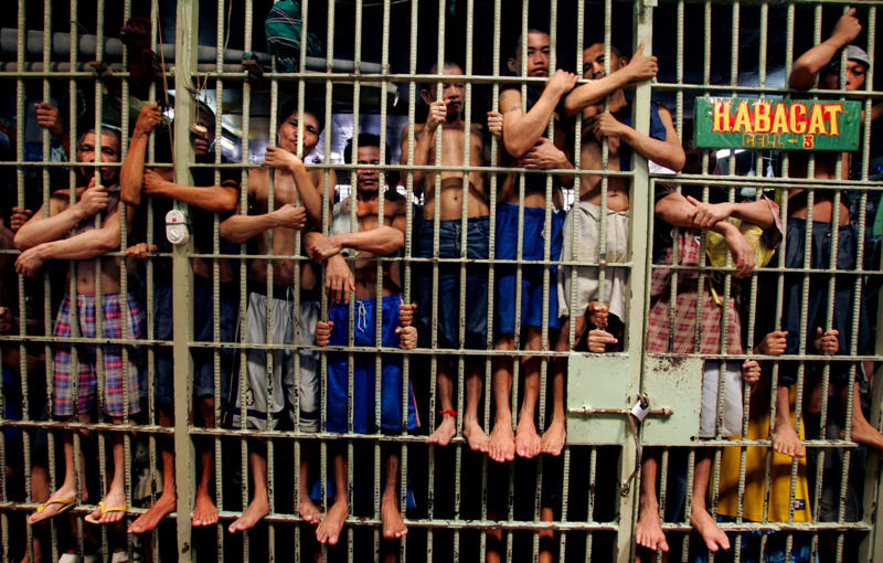 4. Philippines 10. Burundi, 9. Guatemala, 8. Cote d'Ivoire, 6. Thailand, 4. Philippines, 3. Uganda, 2. Haiti, Other countries whose prisons are overcrowded, South Africa, England and Wales, Other countries whose prisons are not overcrowded, Netherlands