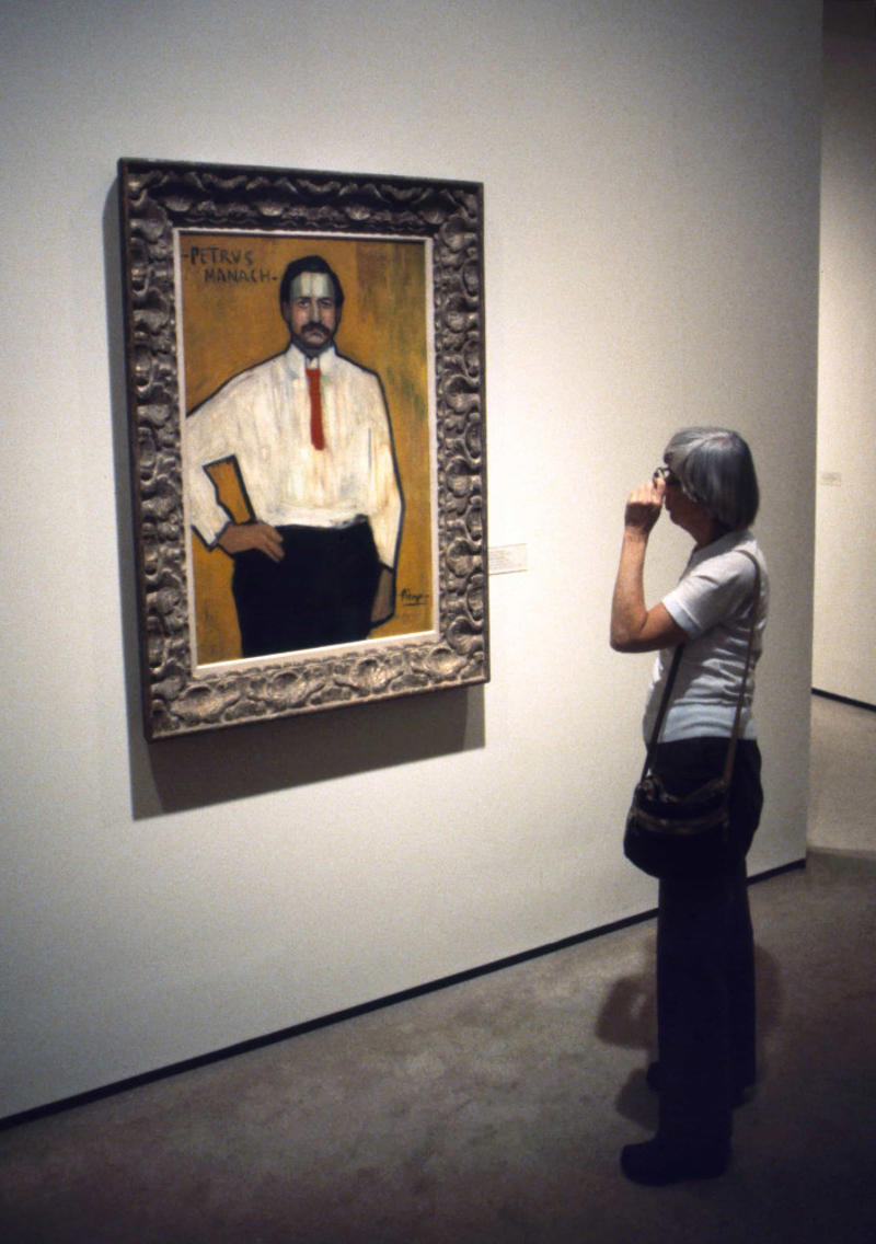 First artworks The pride of Spain, What's in a name?, A weak child, Rebel student, Child prodigy, First artworks, The mysterious silhouette, A controversial perfectionist, The birth of Cubism, Cubism named, Robbery suspect, Accused of theft, Political message, Communist, Body of work