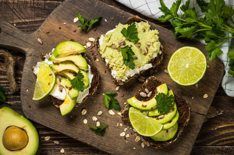 Spine health, Proper nutrition, What to eat for good spine health, Plant-based proteins, Leafy green vegetables, Omega-3 fatty acids, Herbs and spices, Rosemary, Red grapes, Reduce swelling, boost nerve function, Go bananas!, Are you nuts?