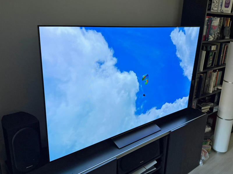 What is a QLED TV?, What is an OLED TV?, QLED vs. OLED: Contrast and black levels, QLED vs. OLED: Brightness, QLED vs. OLED: Color performance, QLED vs. OLED: Viewing angles, QLED vs. OLED: Burn-in, QLED vs OLED: Price, What about RGB LED TVs?, The bottom line