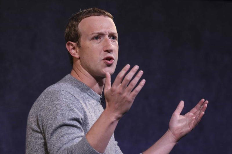 Gene Hackman, Anderson Cooper, Nigella Lawson, Gordon Ramsay, Elton John, Simon Cowell, Ashton Kutcher and Mila Kunis, Andrew Lloyd Weber, George Lucas, Daniel Craig, MacKenzie Bezos, Larry Page, Michael Bloomberg, Mark Zuckerberg, Warren Buffett, Bill Gates