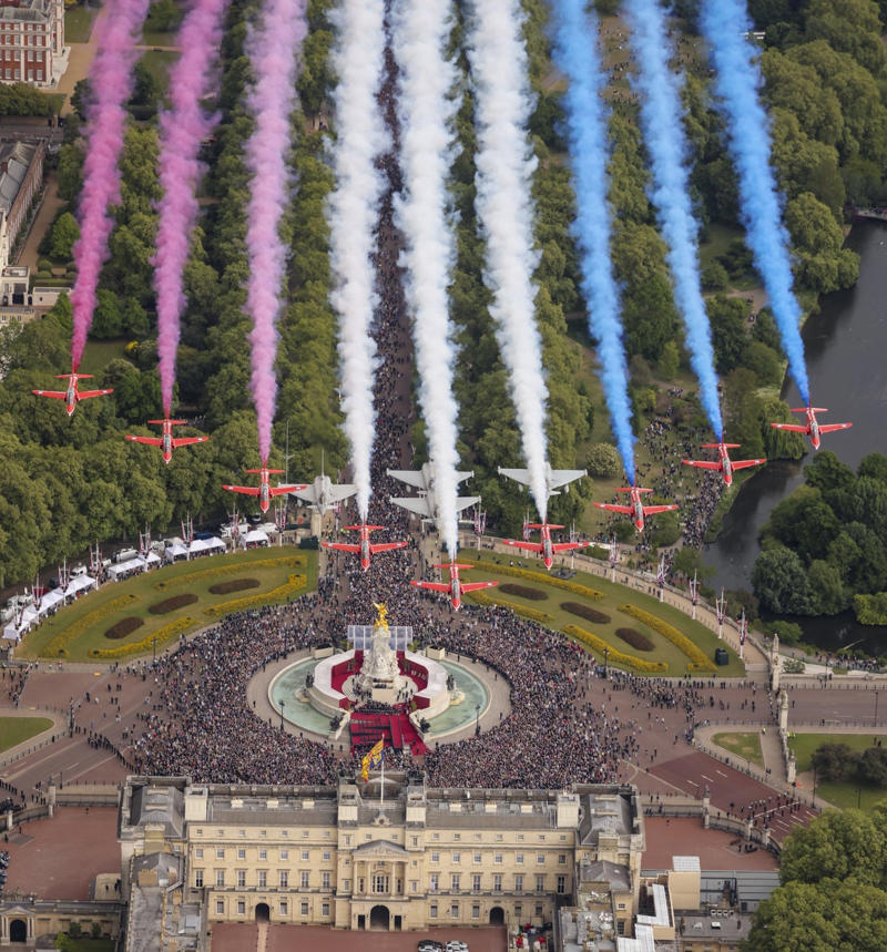      Sign up for all of the latest stories   , What is the Red Arrows’ schedule for 2025? Upcoming displays, What planes are the Red Arrows?, Where are the Red Arrows based? 
