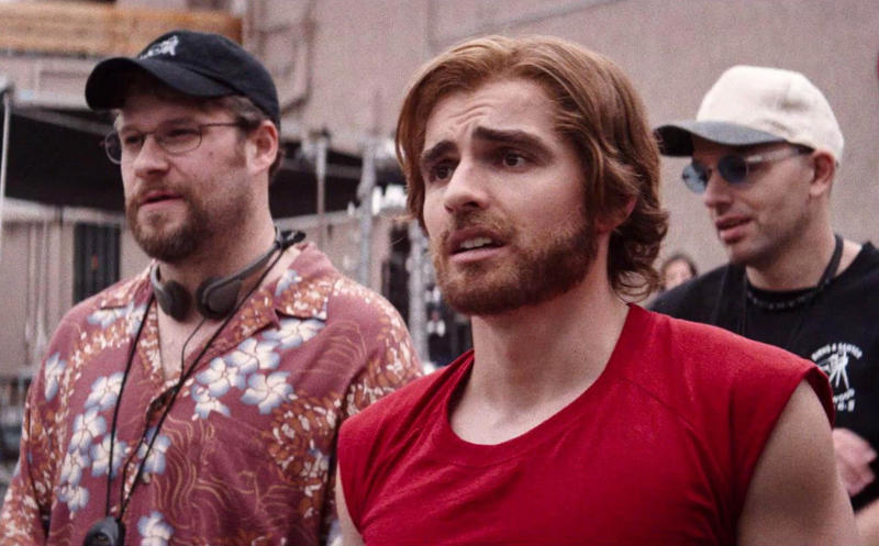 Dave Franco Nolan Gould, Ariana Grande, Taylor Momsen, Rooney Mara, Brenda Song, Dave Franco, Selena Gomez, Jennifer Lawrence, Bryan Cranston, Neil Patrick Harris, Liev Schreiber, Danny Trejo, Rami Malek, Tony Hale