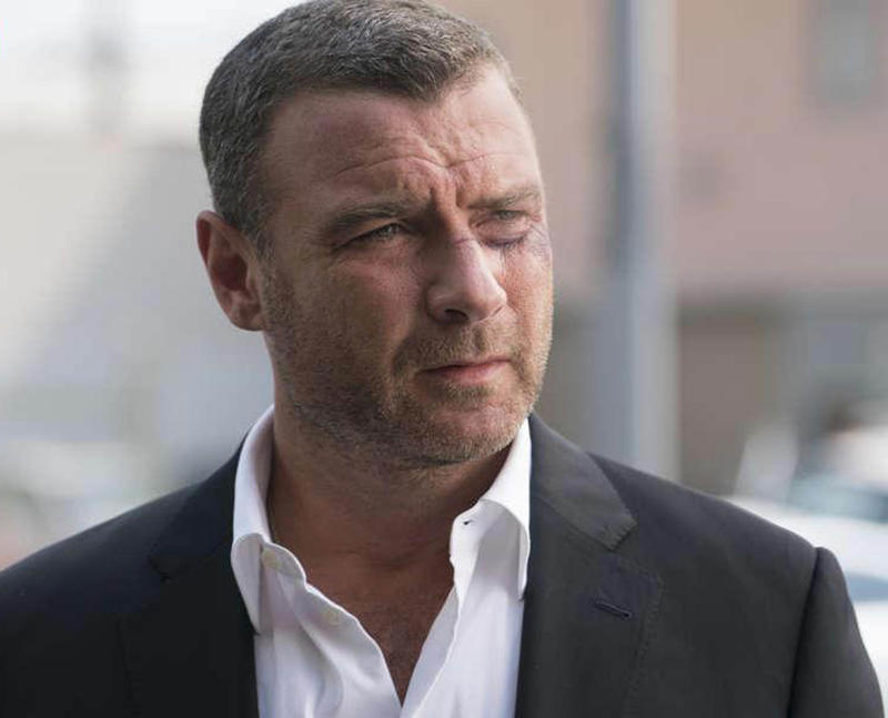 Liev Schreiber Nolan Gould, Ariana Grande, Taylor Momsen, Rooney Mara, Brenda Song, Dave Franco, Selena Gomez, Jennifer Lawrence, Bryan Cranston, Neil Patrick Harris, Liev Schreiber, Danny Trejo, Rami Malek, Tony Hale