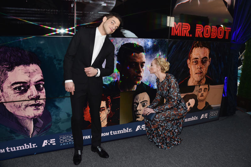 Rami Malek Nolan Gould, Ariana Grande, Taylor Momsen, Rooney Mara, Brenda Song, Dave Franco, Selena Gomez, Jennifer Lawrence, Bryan Cranston, Neil Patrick Harris, Liev Schreiber, Danny Trejo, Rami Malek, Tony Hale