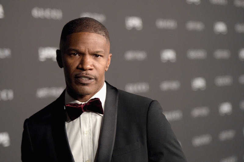 Jamie Foxx Jamie Foxx, Nelson Mandela, John Lennon, Steve Jobs, Eric Clapton, Kelly Preston, Frances McDormand, Sarah McLachlan, Ray Liotta, Skrillex, Ric Flair, Marilyn Monroe, Nicole "Snooki" Polizzi, Bill Clinton, Lance Armstrong