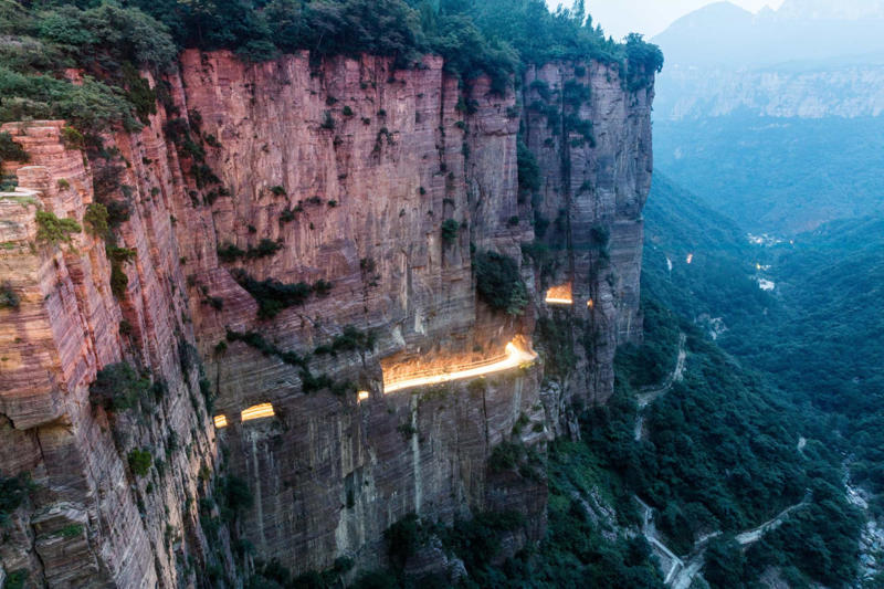 Milford Road, New Zealand, Overseas Highway, Florida, Guoliang Tunnel Road, China, A82, Scotland, The Transfagarasan, Romania, Rohtang Pass, India, Oberalp Pass, Switzerland, The Golden Road to Samarkand, Uzbekistan, Big Sur, California, Stelvio Pass, Italy, Scenic Byway, Arizona, Touge Roads, Japan, Jebel Hafeet Mountain Road, Abu Dhabi, Nurburgring Nordschleife, Germany