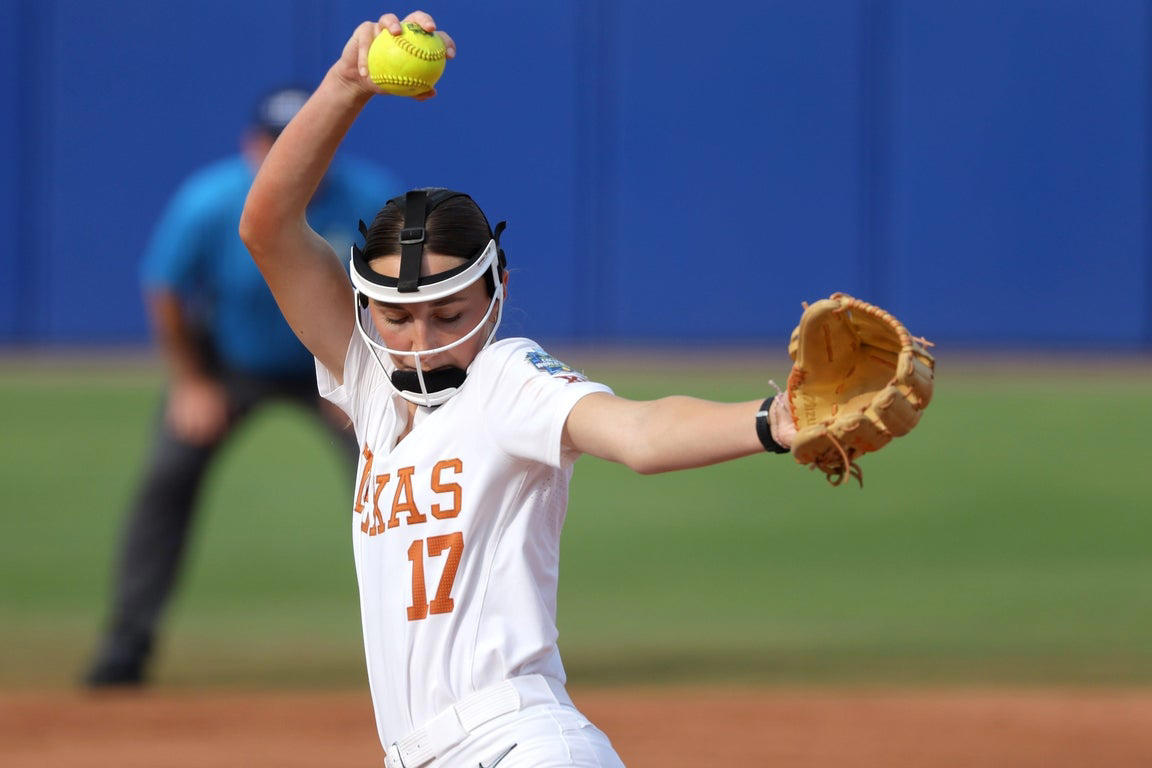 Unforgettable photos from the 2024 Women's College World Series softball championship